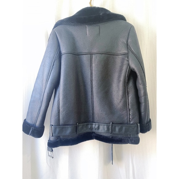 Zara vegan leather, faux fur-lined black moto jacket - Picture 2 of 5